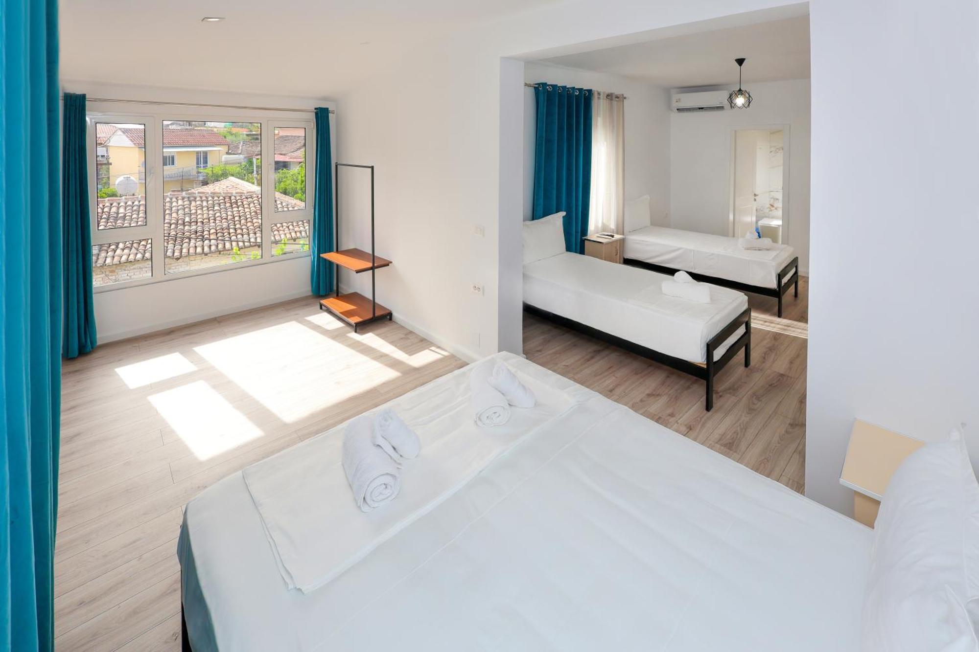 Guesthouse Noke Berat Bagian luar foto