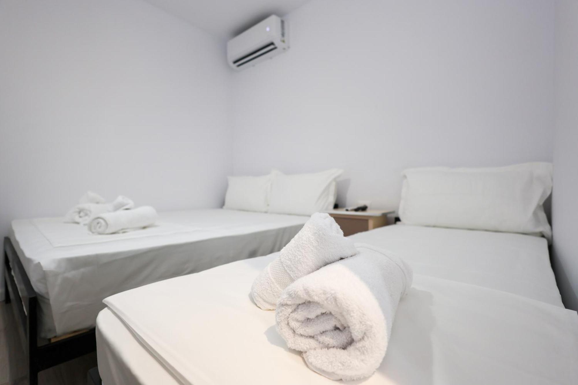 Guesthouse Noke Berat Bagian luar foto