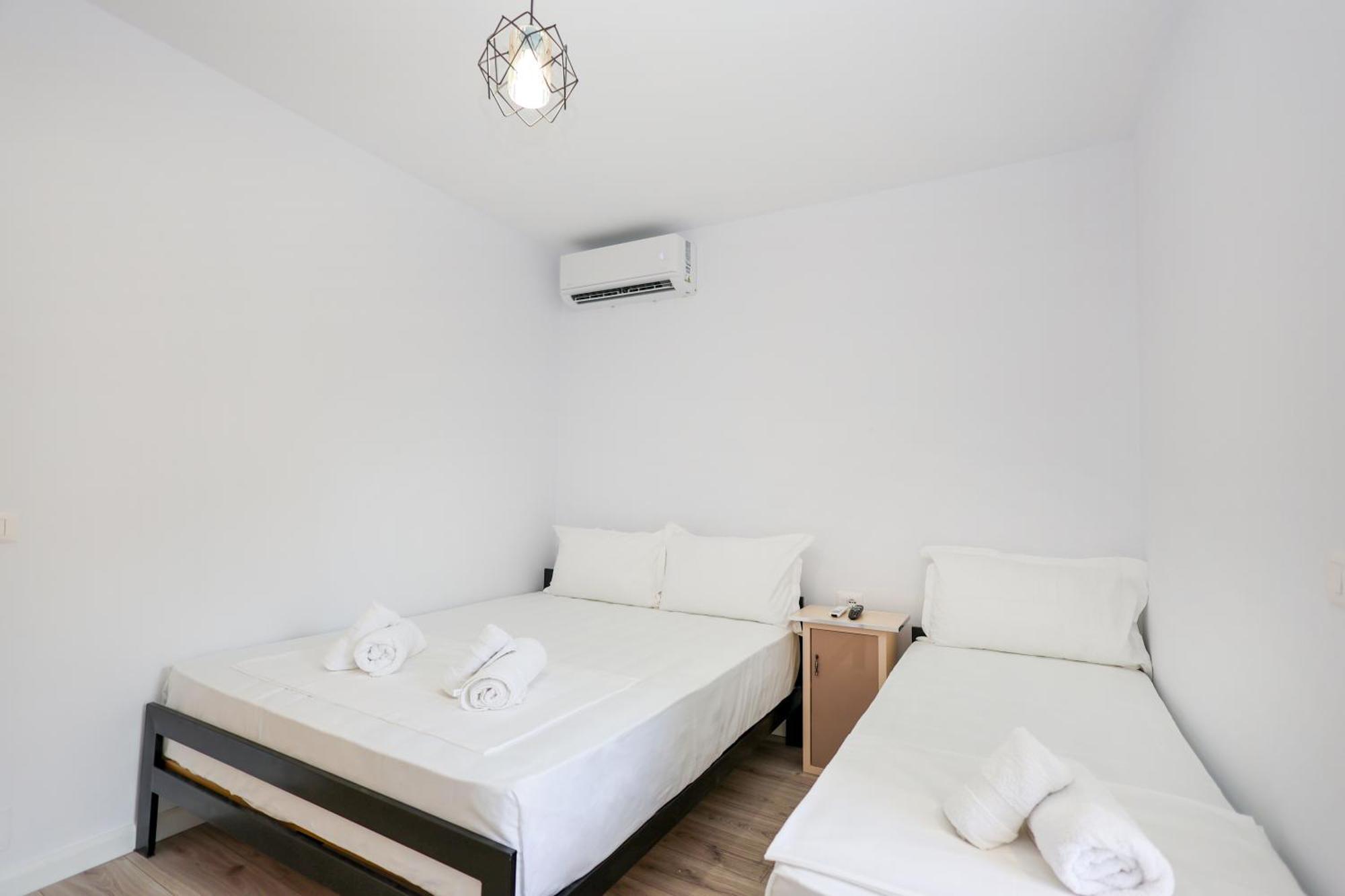Guesthouse Noke Berat Bagian luar foto