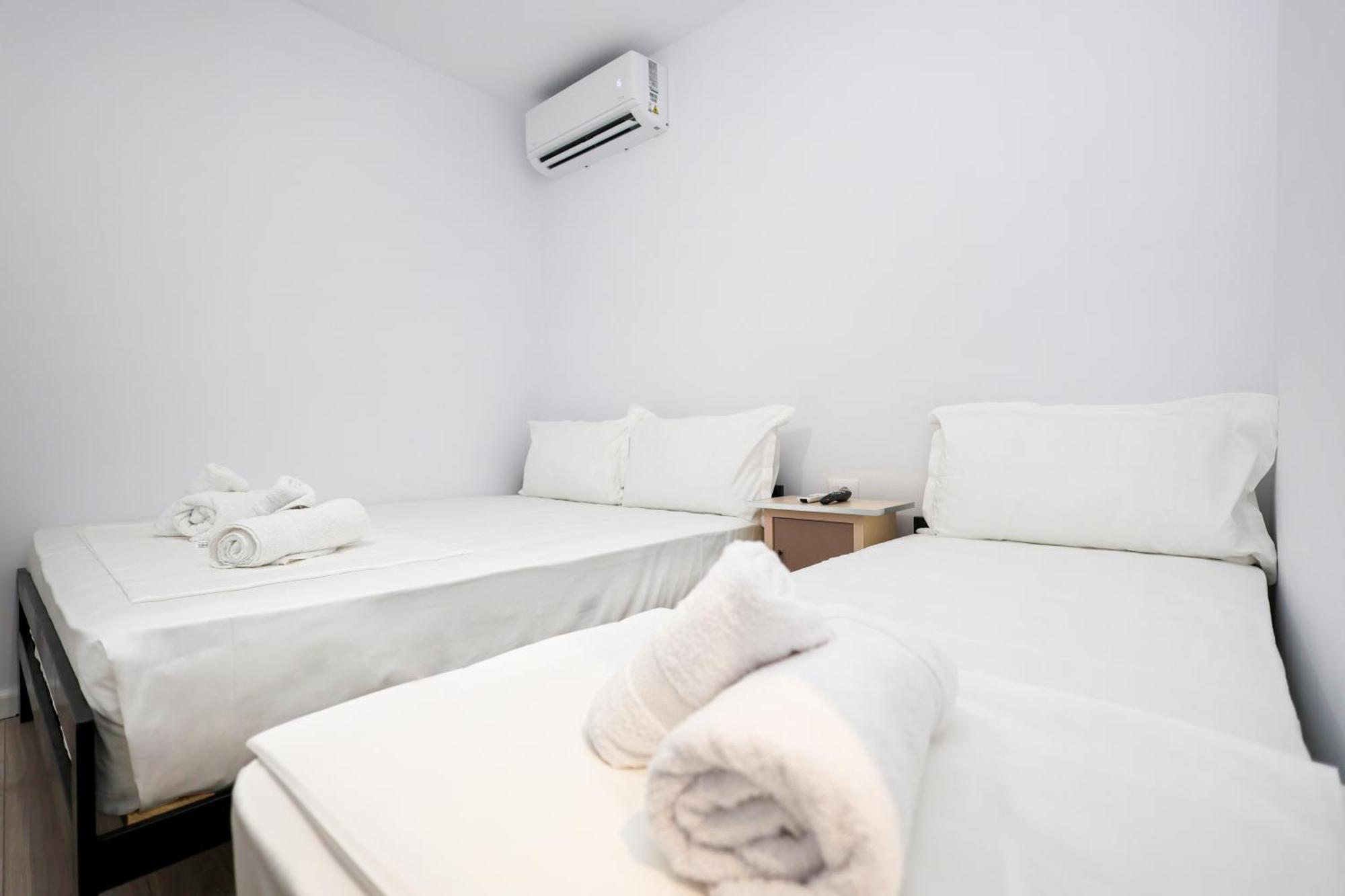 Guesthouse Noke Berat Bagian luar foto